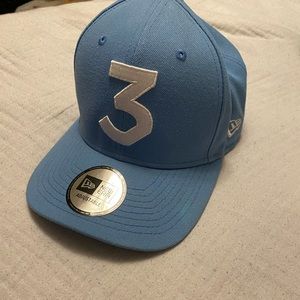Selling my Chance the Rapper 3 hats,